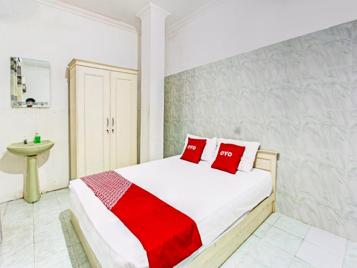 Hotel Oyo 3741 Mutiara Syariah 1 Mataram Exterior foto